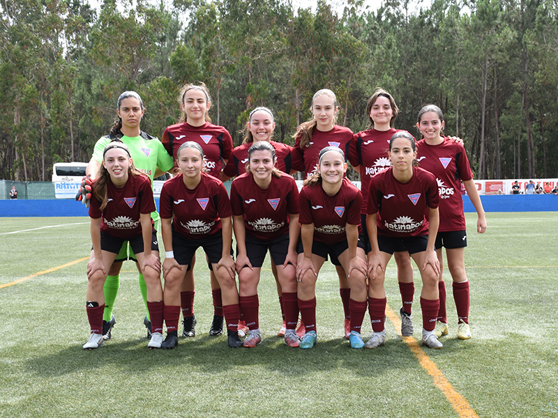 Matinados patrocinam futebol feminino do GD Ilha